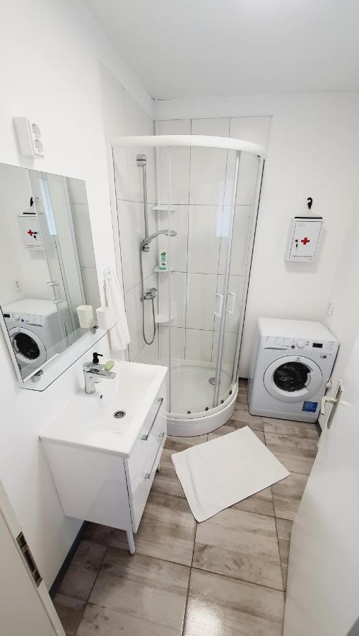 Apartma4Us Maribor Eksteriør bilde